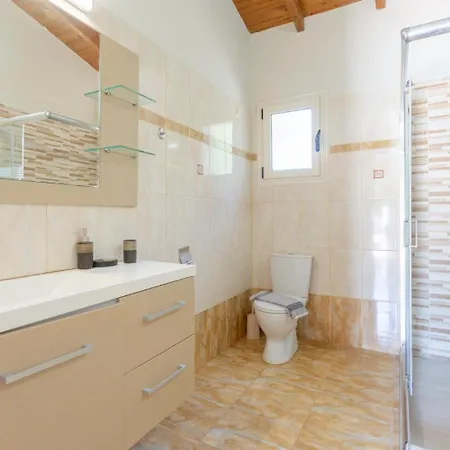 Popi Villa *